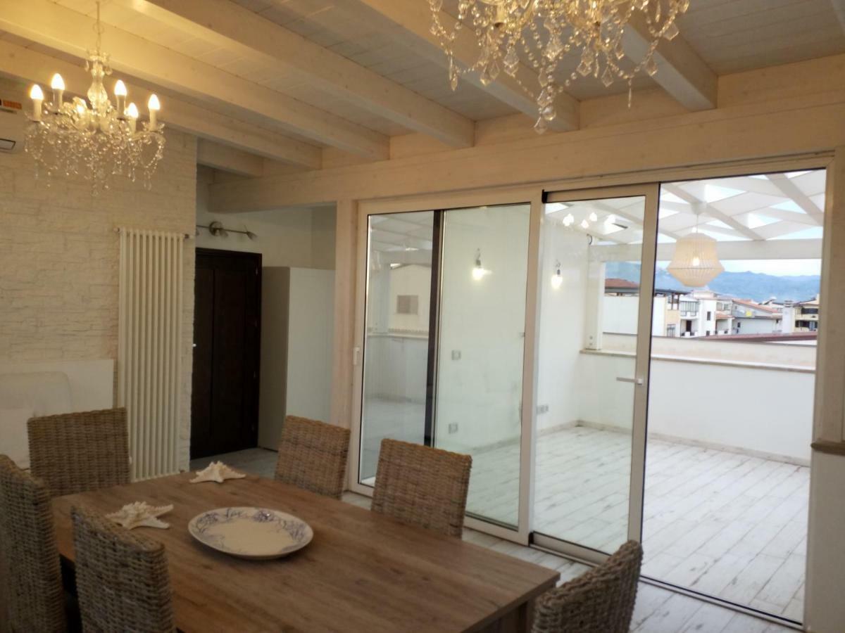 Mediterranean Apartments กาโปดอร์ลันโด ภายนอก รูปภาพ